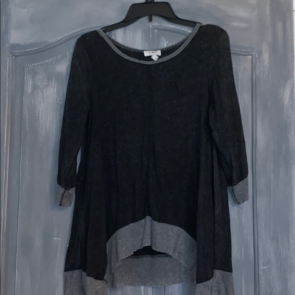Women’s dressy long sleeve